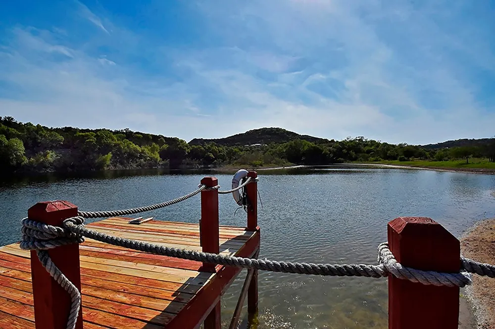 234 Elk Run Cove Blanco, TX 78606