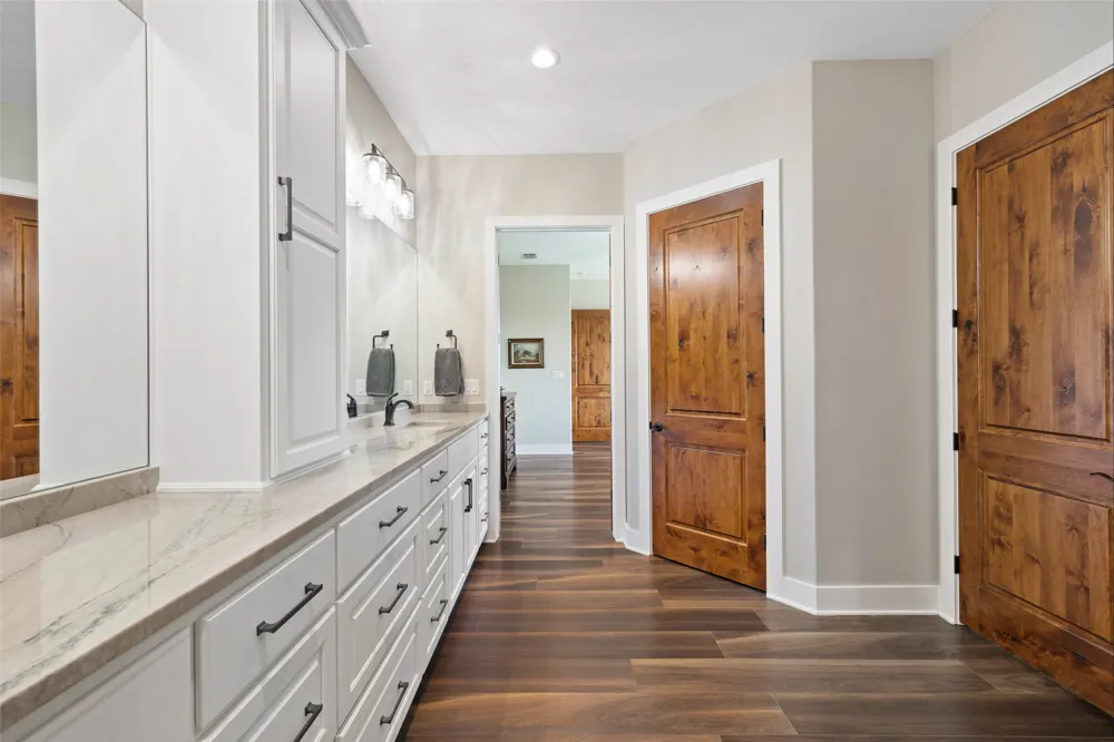 234 Elk Run Cove Blanco, TX 78606
