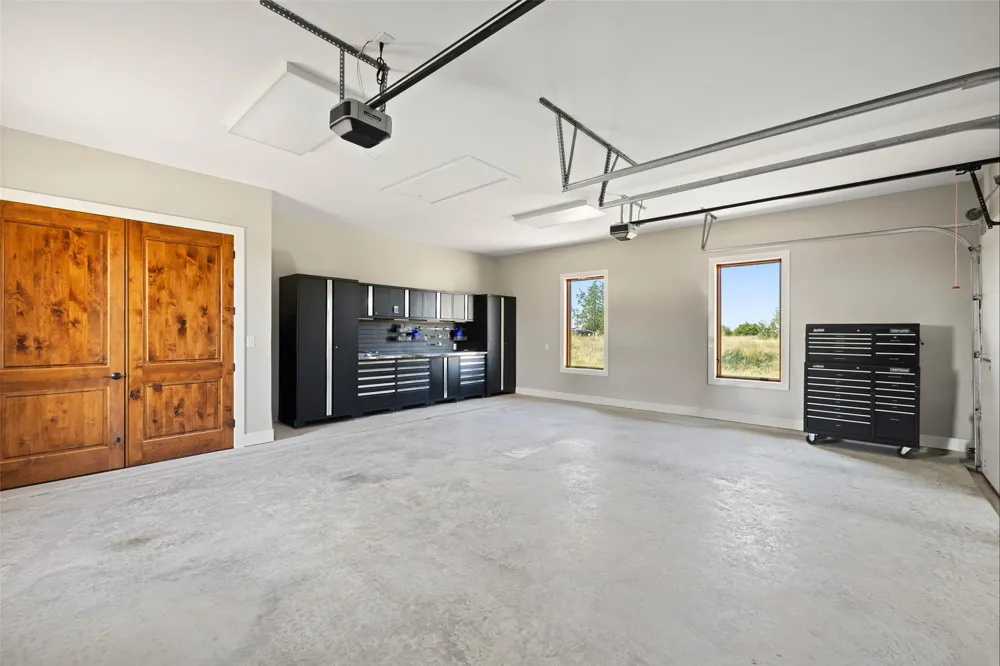 234 Elk Run Cove Blanco, TX 78606
