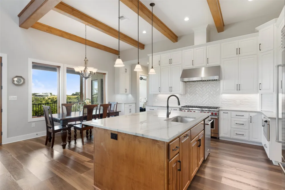 234 Elk Run Cove Blanco, TX 78606