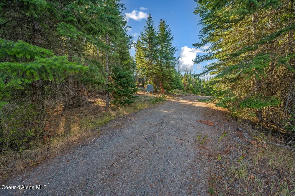 9130 S LAHAINA ROAD Harrison, ID 83833