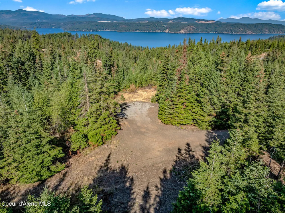 9130 S LAHAINA ROAD Harrison, ID 83833