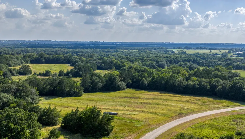 Rolling Creek Road Burton, TX 77835