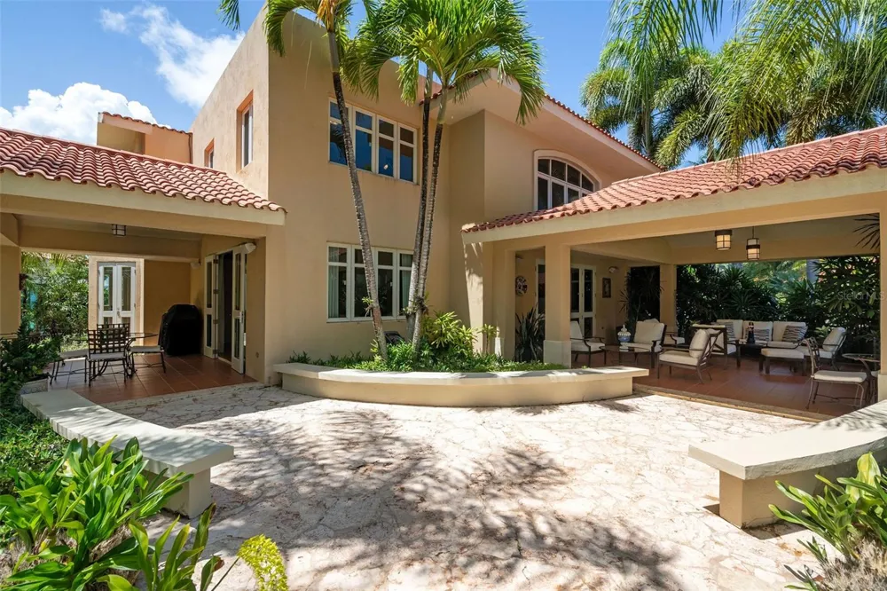 368 100 DORADO BEACH DRIVE Dorado, PR 00646