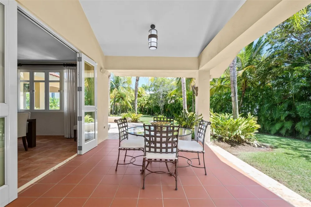 368 100 DORADO BEACH DRIVE Dorado, PR 00646