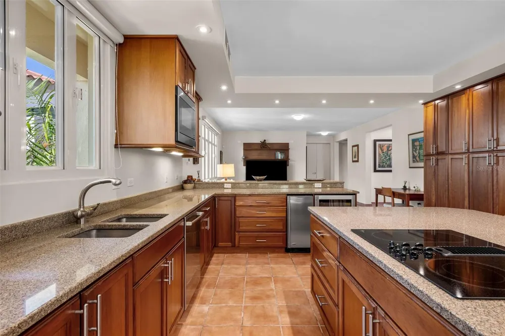 368 100 DORADO BEACH DRIVE Dorado, PR 00646