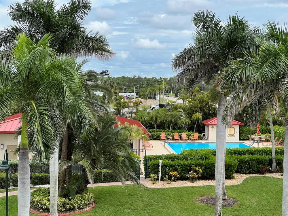3220 SOUTHSHORE DRIVE #22C Punta Gorda, FL 33955