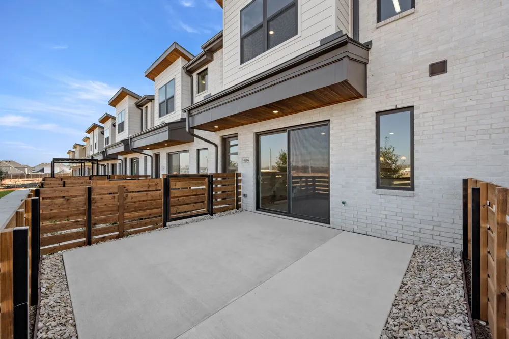 4606 White Buffalo Trail Oak Point, TX 75068