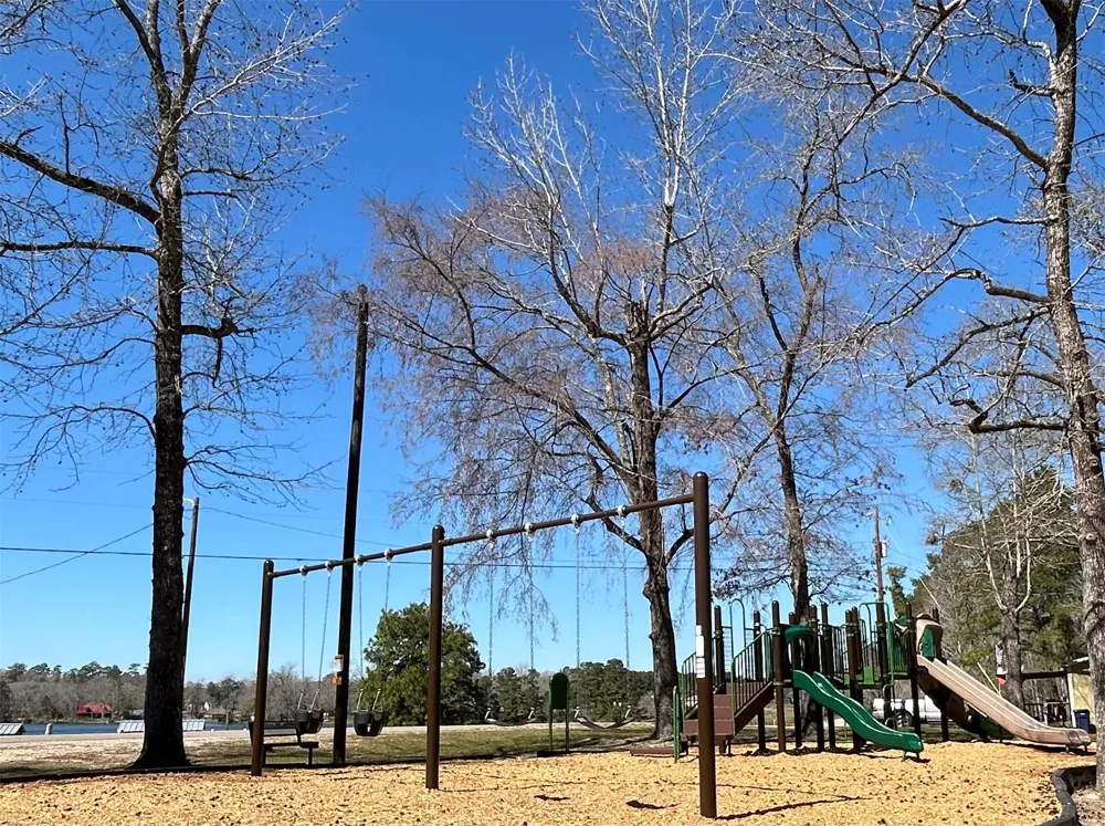 Royal Crk Road Willis, TX 77303