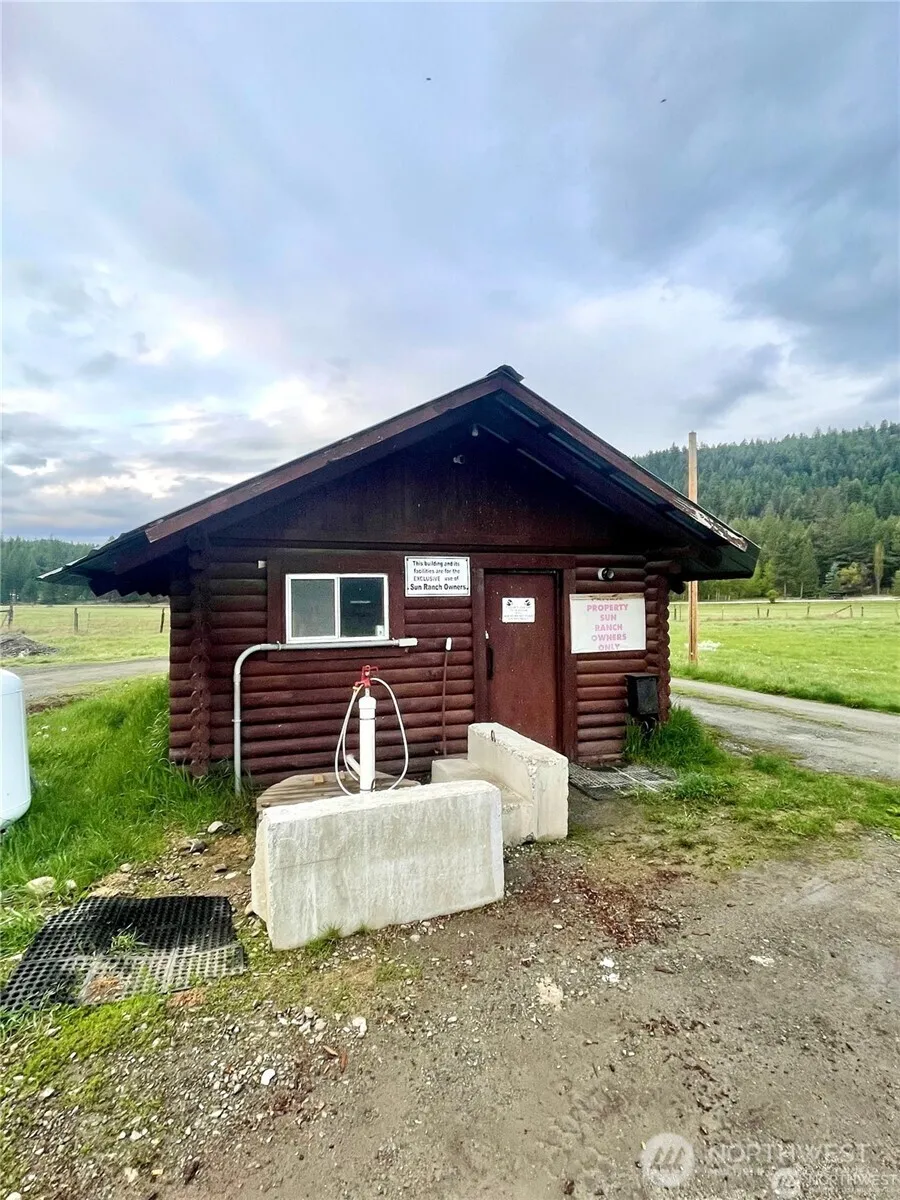 0 B Chopaka Way Tonasket, WA 98855