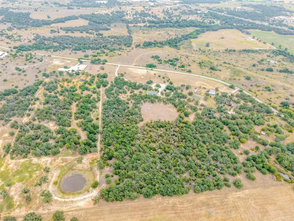 6000 County Road 351 Dublin, TX 76446