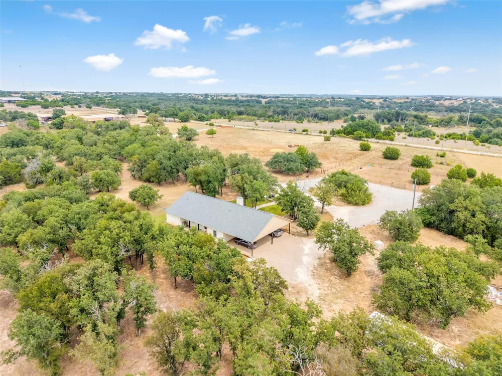6000 County Road 351 Dublin, TX 76446