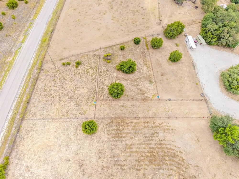 6000 County Road 351 Dublin, TX 76446