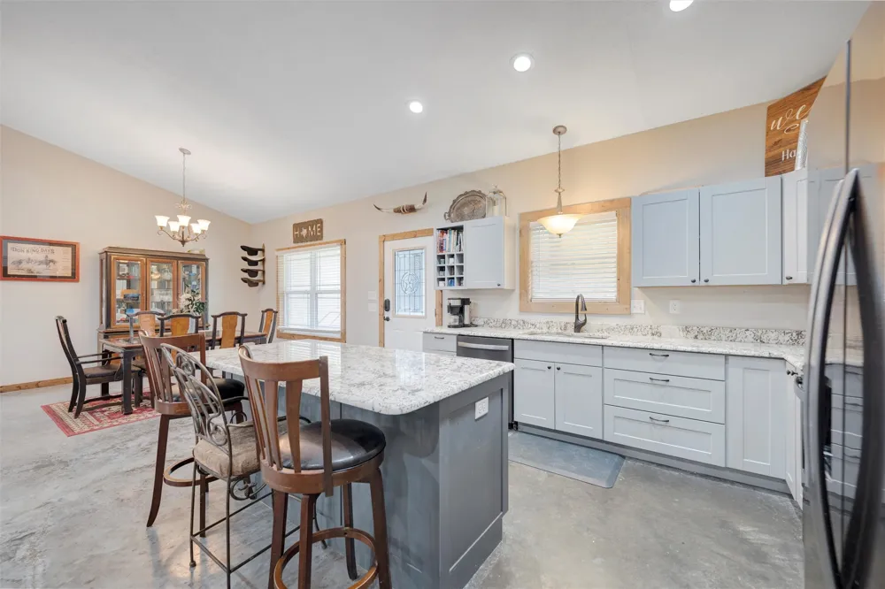 6000 County Road 351 Dublin, TX 76446