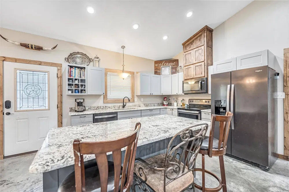 6000 County Road 351 Dublin, TX 76446