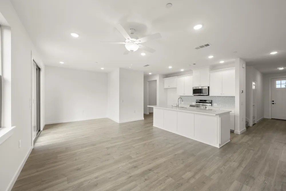 4611 Hawks Trail Oak Point, TX 75068