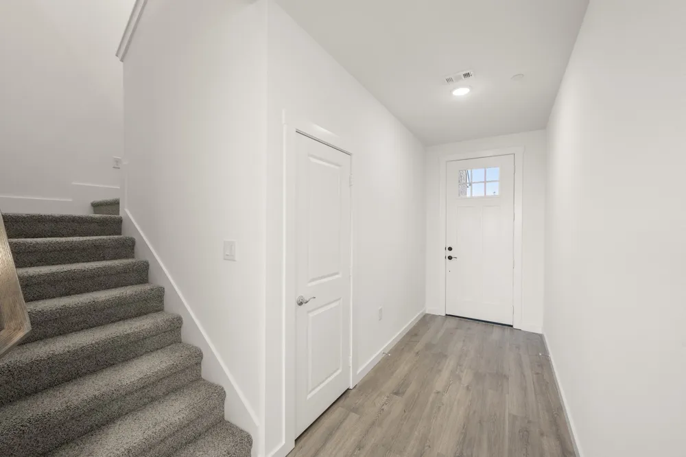 4611 Hawks Trail Oak Point, TX 75068