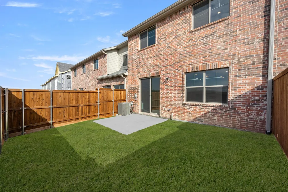4611 Hawks Trail Oak Point, TX 75068