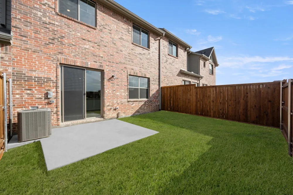 4611 Hawks Trail Oak Point, TX 75068