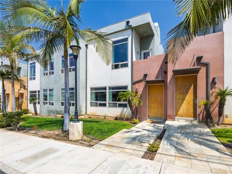 1225 E Grand Avenue #B