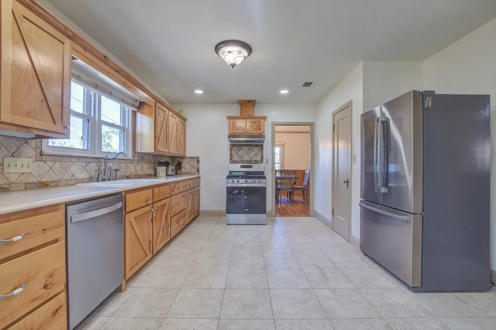 18601 County Road 214 Brownwood, TX 76827