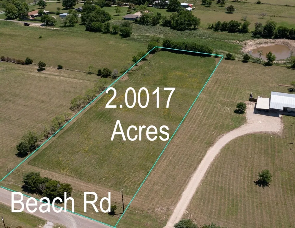 4111 Beach Road Ennis, TX 75119