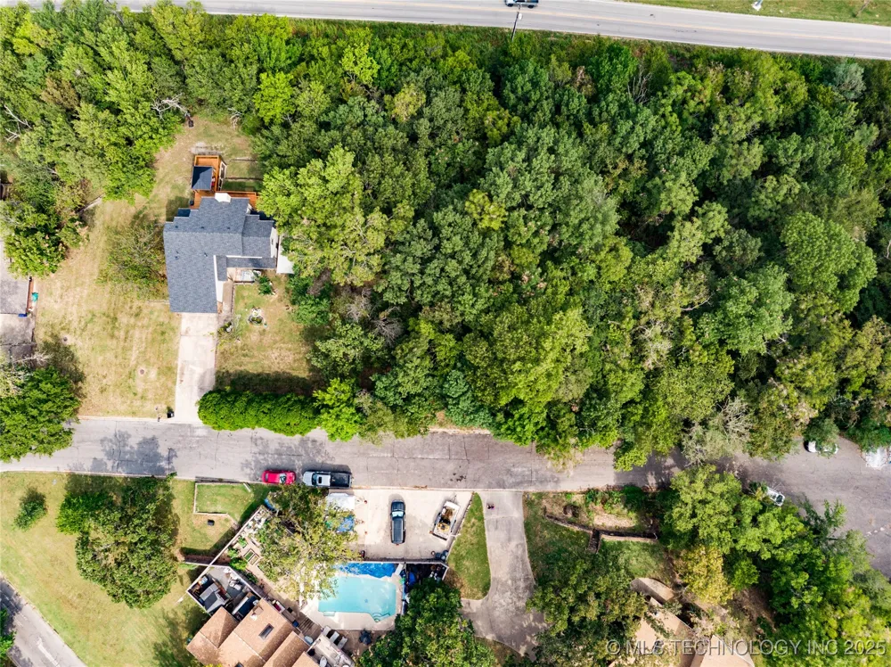 Woodcrest Lane Catoosa, OK 74015
