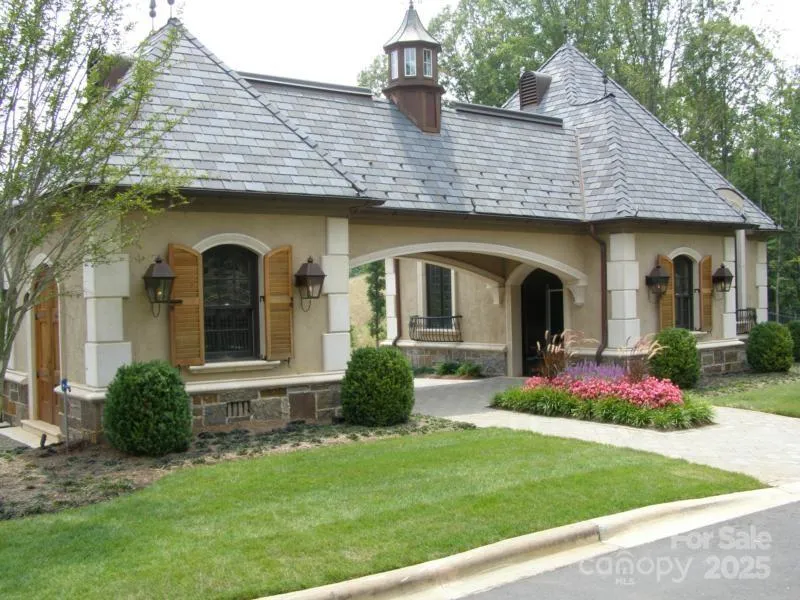 3213 Lake Pointe Drive Belmont, NC 28012