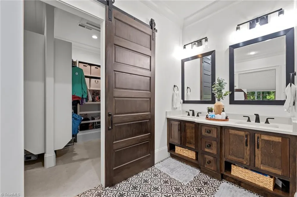 6405 Cape Wedgewood Circle Browns Summit, NC 27214