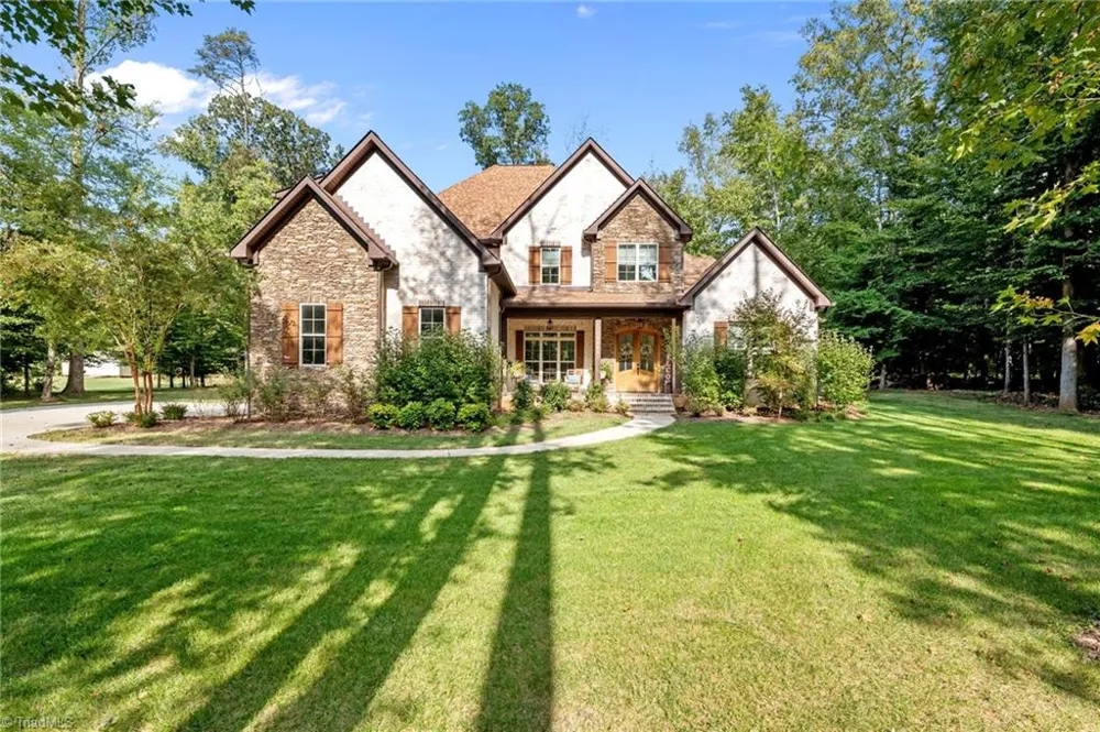 6405 Cape Wedgewood Circle Browns Summit, NC 27214