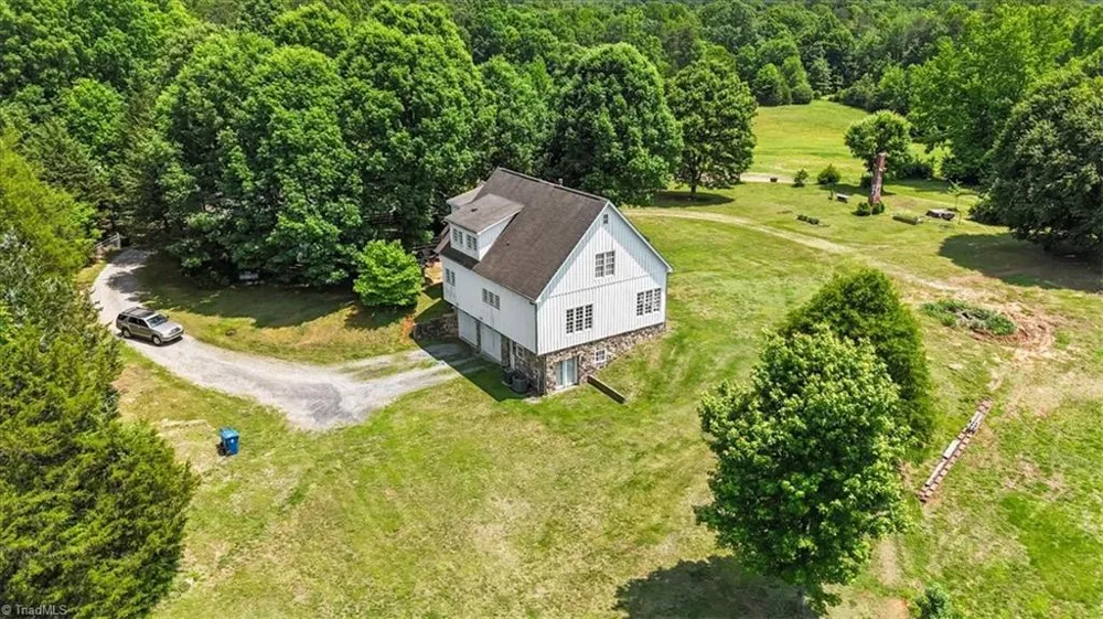 469 Justamere Farm Road Greensboro, NC 27455