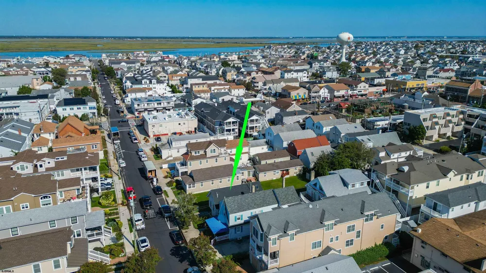 17 S Jefferson Ave Margate, NJ 08402