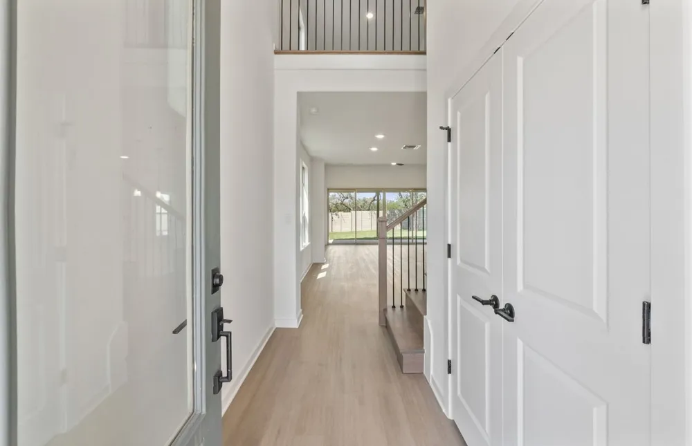 1812 Spring Mountain Cove Georgetown, TX 78628