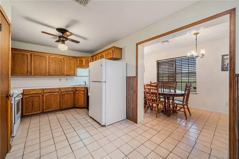 5469 Sunset Trail Robstown, TX 78380