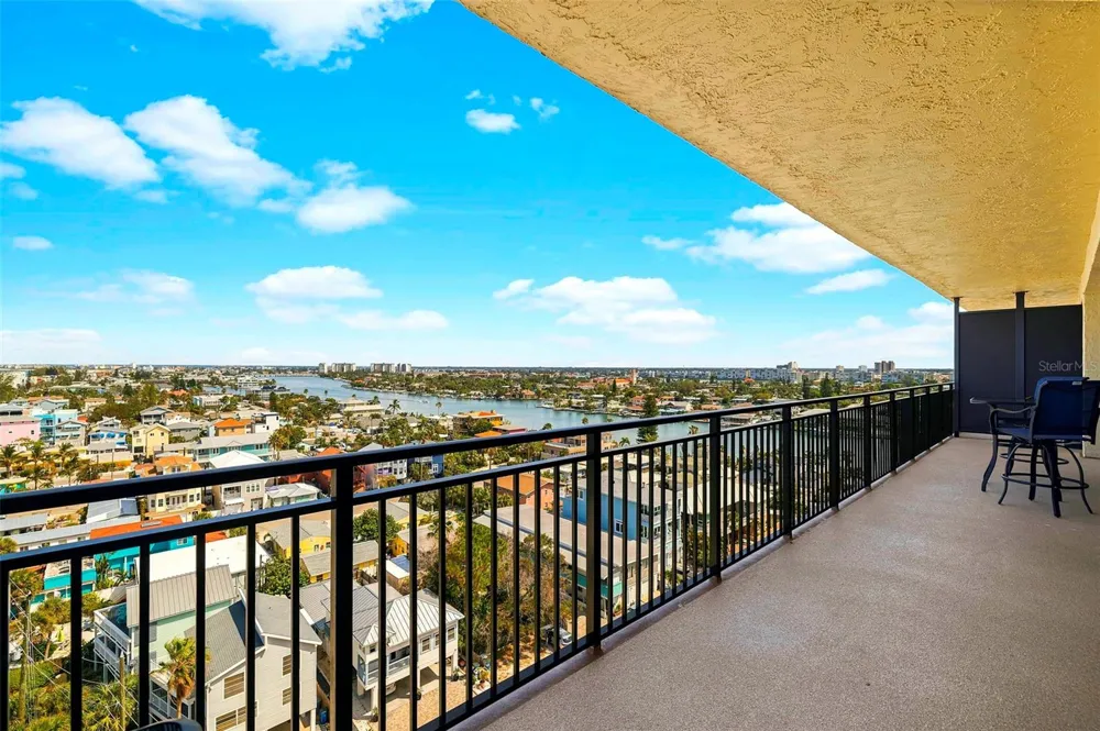 7650 BAYSHORE DRIVE #1005 Treasure Island, FL 33706