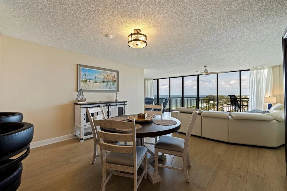7650 BAYSHORE DRIVE #1005 Treasure Island, FL 33706