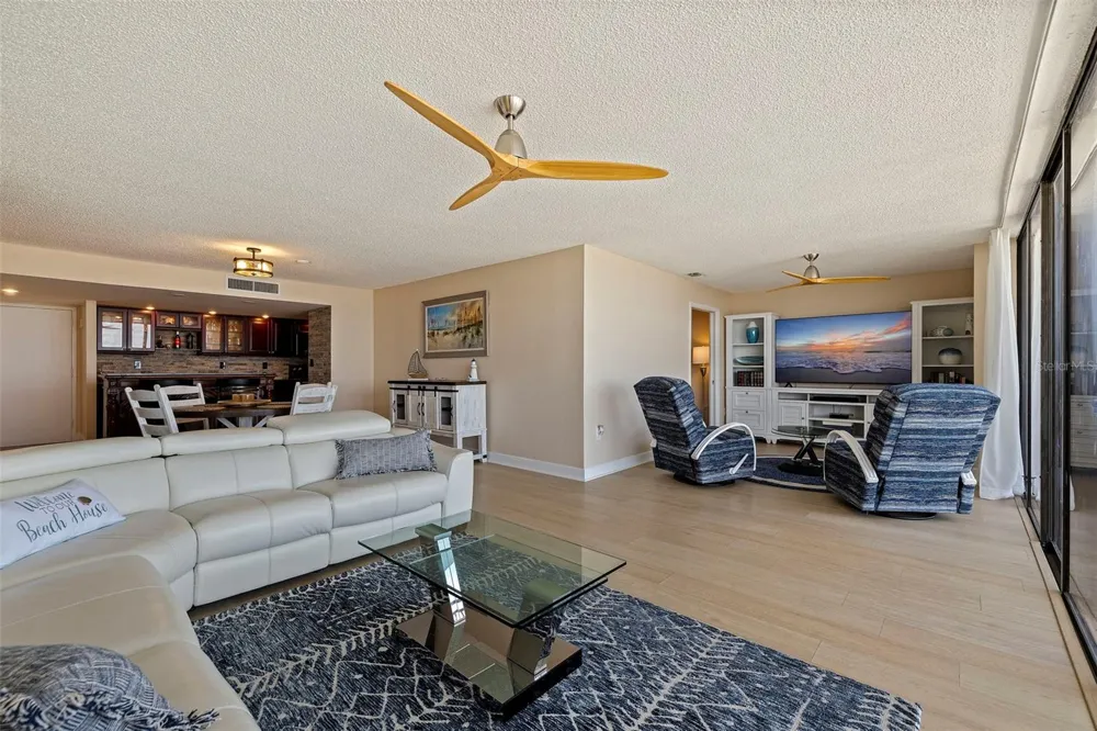 7650 BAYSHORE DRIVE #1005 Treasure Island, FL 33706