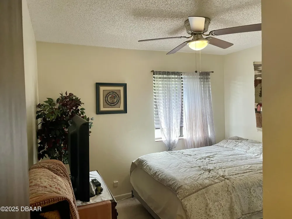 2615 Willow Oak Drive Edgewater, FL 32141
