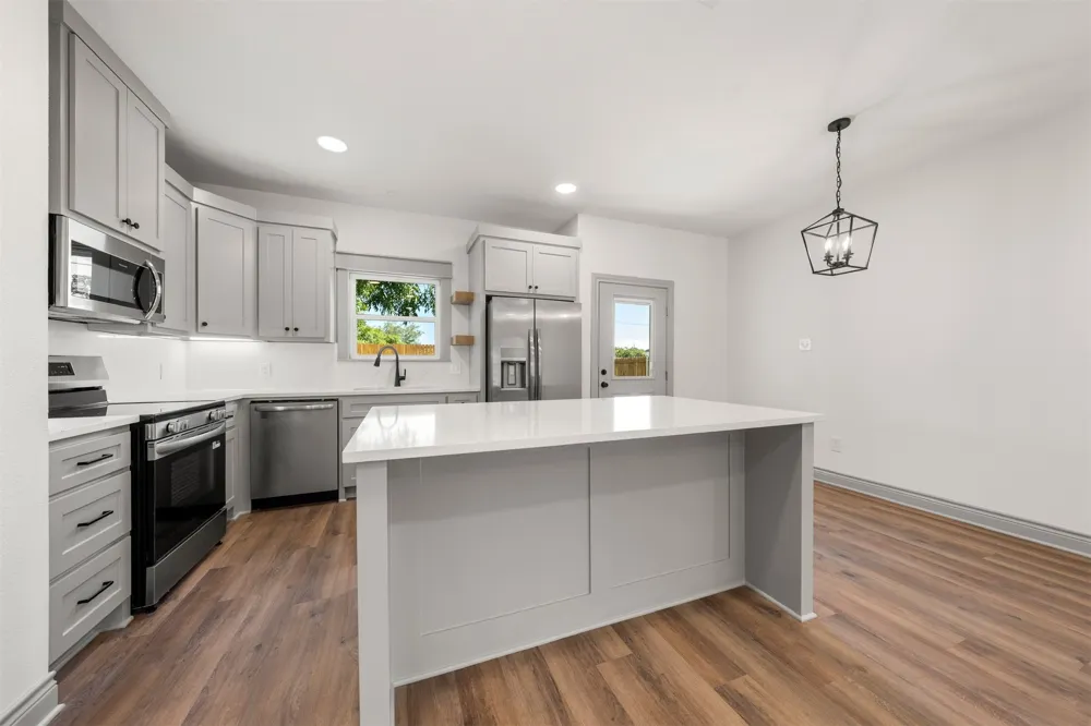 301 Live Oak Trail Valley Mills, TX 76689