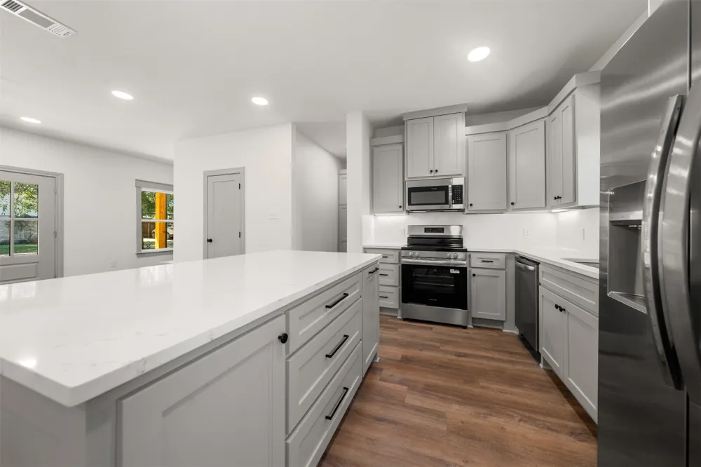 301 Live Oak Trail Valley Mills, TX 76689