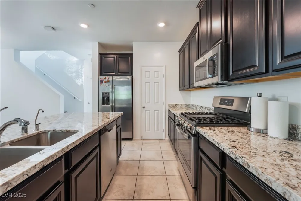 760 Crisp Morning Court North Las Vegas, NV 89086