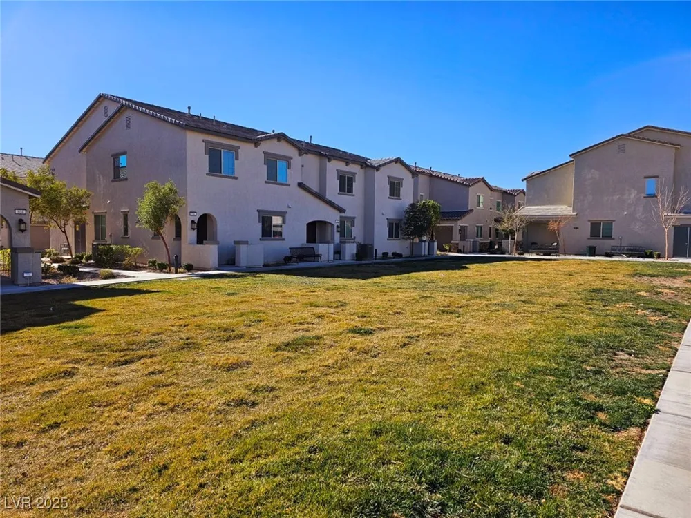 760 Crisp Morning Court North Las Vegas, NV 89086