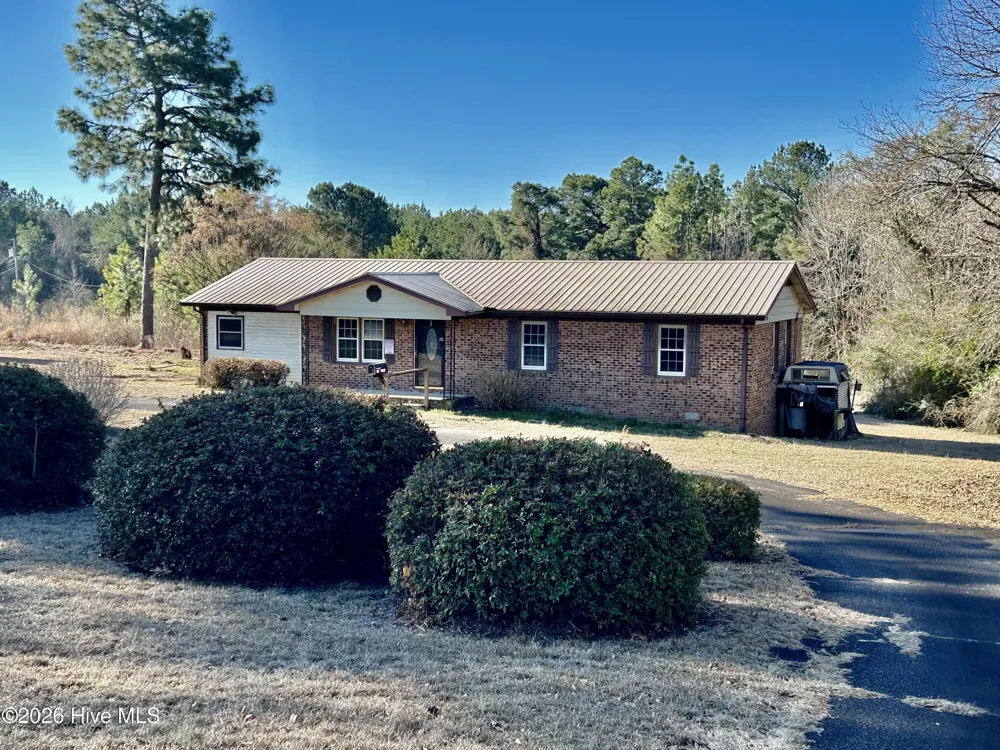 1918 Us 74 E Highway Hamlet, NC 28345