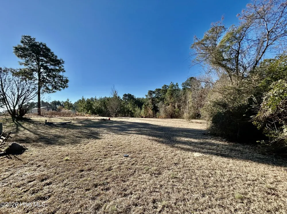 1918 Us 74 E Highway Hamlet, NC 28345