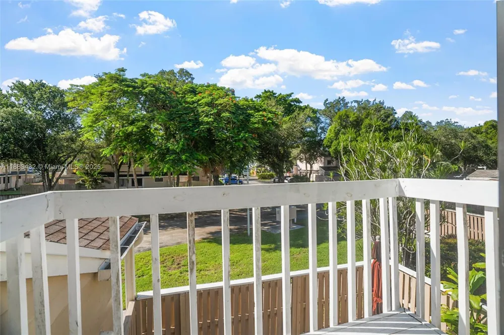 7178 Sportsmans Dr North Lauderdale, FL 33068