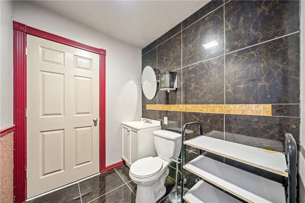 1777 County Road 170 Alice, TX 78332