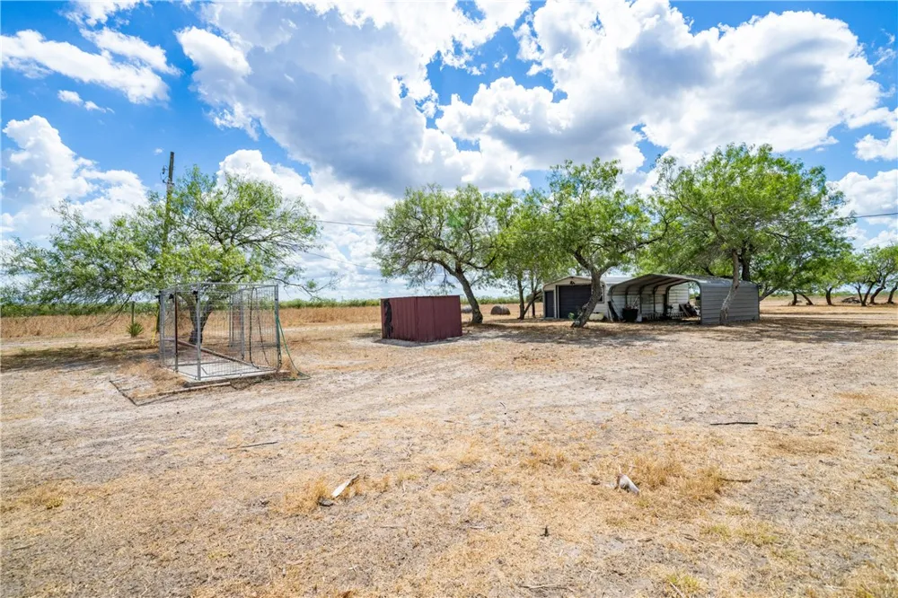 1777 County Road 170 Alice, TX 78332