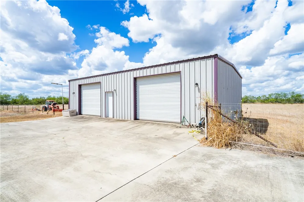 1777 County Road 170 Alice, TX 78332