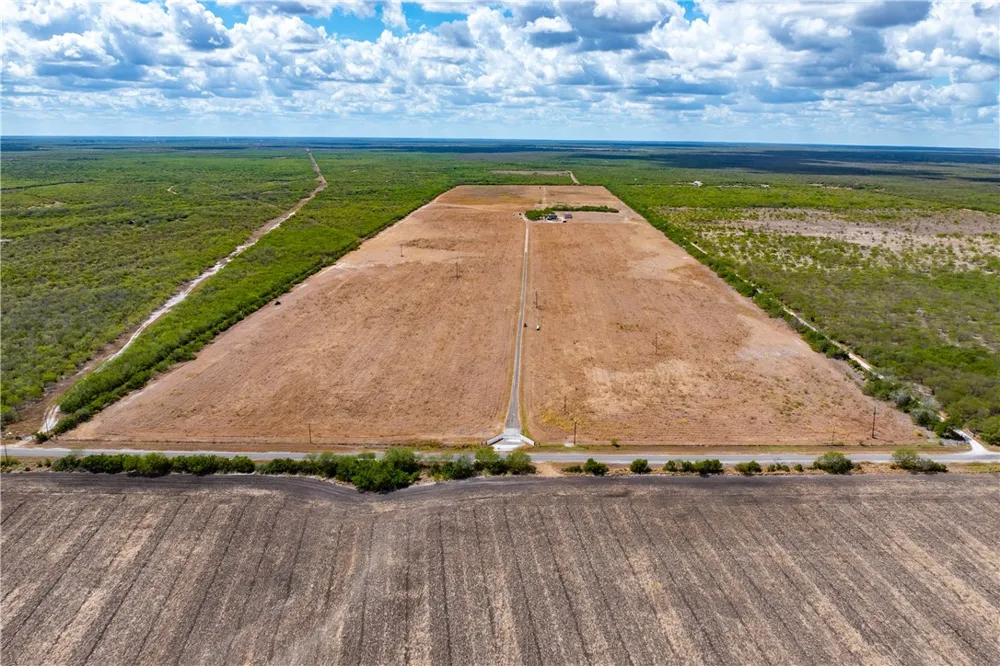 1777 County Road 170 Alice, TX 78332