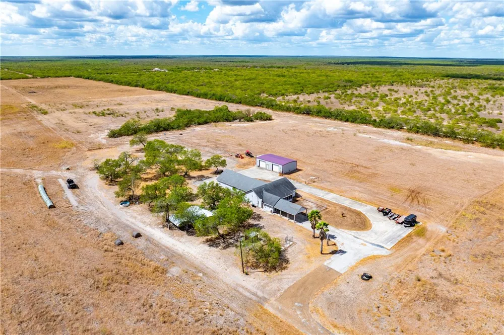 1777 County Road 170 Alice, TX 78332
